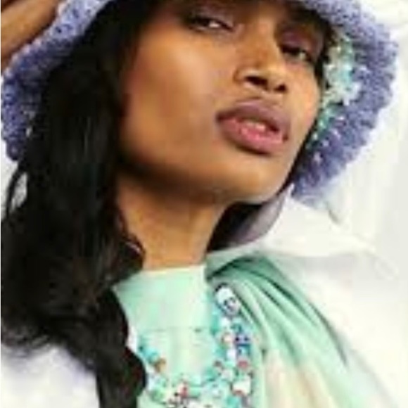 New without tags Free People 
Pixie Blue Stripe Crochet Bucket Hat
100% cotton - Picture 8 of 10